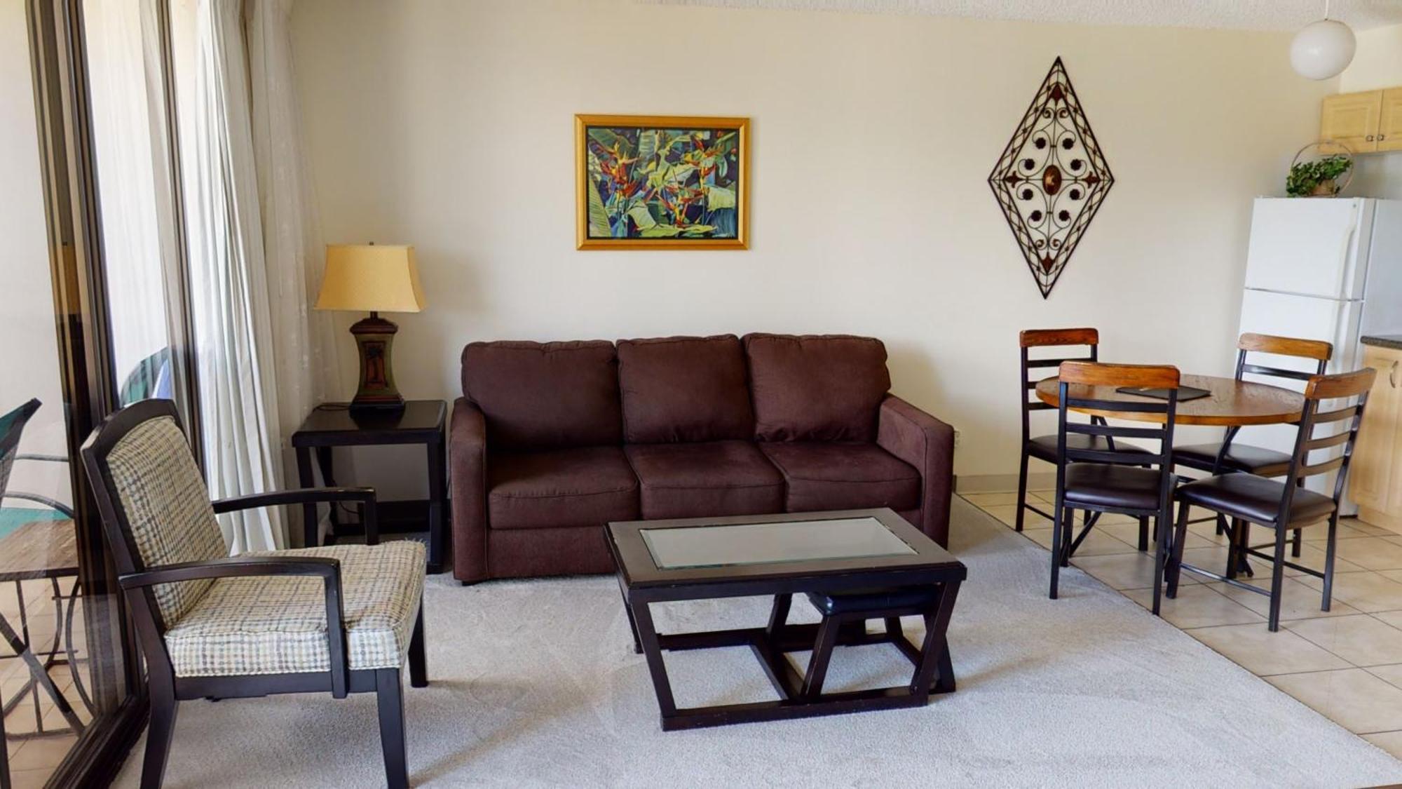Spacious Waikiki Banyan With Ample Sleeping, Walk To Beach, Great Views And Free Parking Apartment Honolulu